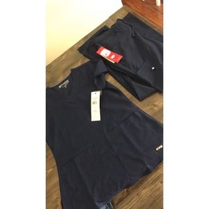 NWT Grey’s Anatomy scrubs